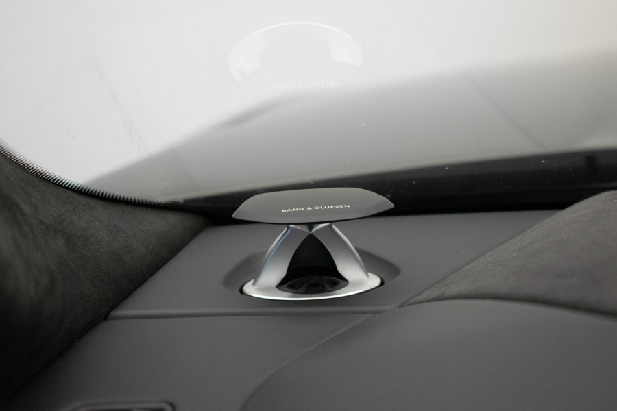Lamborghini Urus 4.0 V8 |Carbon|Pano|ADAS|Massage|HUD|B&O Advanced|