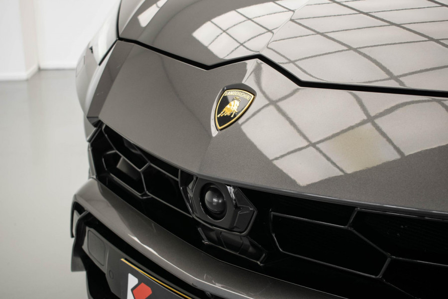 Lamborghini Urus 4.0 V8 |Carbon|Pano|ADAS|Massage|HUD|B&O Advanced|