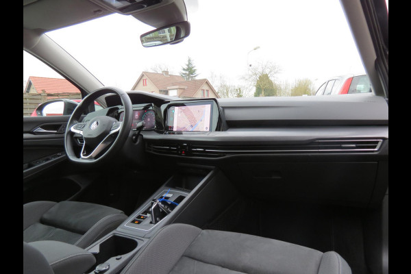 Volkswagen Golf 1.5 eTSI Style AUTOMAAT | ORG NEDERLANDS | PANODAK | HARMAN/KARDON | IQ LIGHT | STOELMASSAGE | CAMERA | DAB