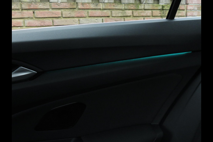 Volkswagen Golf 1.5 eTSI Style AUTOMAAT | ORG NEDERLANDS | PANODAK | HARMAN/KARDON | IQ LIGHT | STOELMASSAGE | CAMERA | DAB