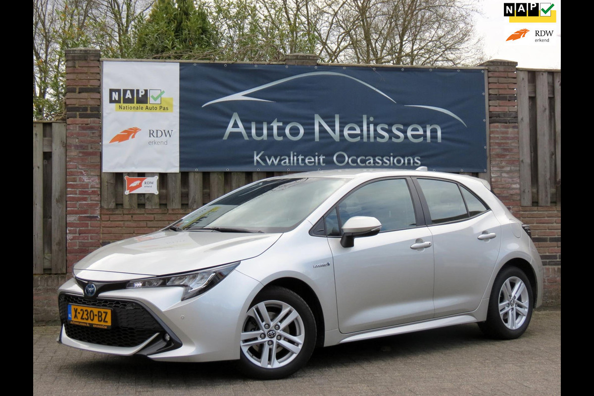 Toyota Corolla 1.8 Hybrid First Edition | STUUR+STOELVERWARMING | ADAPTIVE CRUISE CONTROL | NAVI | CAMERA | KEYLESS START | DAB+ | Toyota Corolla 1.8 Hybrid First Edition | STUUR+STOELVERWARMING | ADAPTIVE CRUISE CONTROL | NAVI | CAMERA | KEYLESS START | DAB+ |