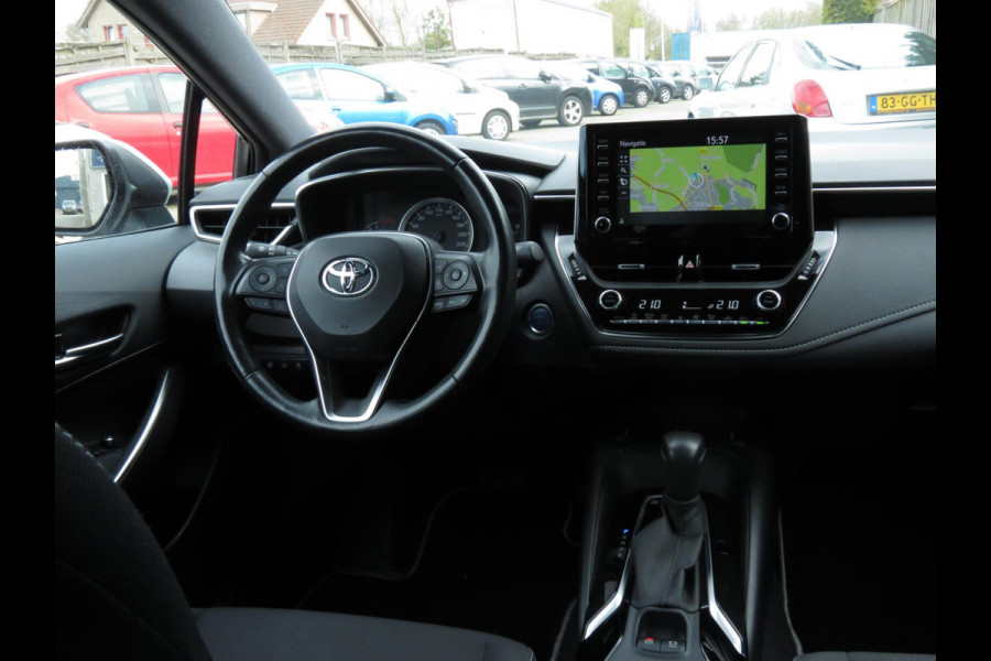 Toyota Corolla 1.8 Hybrid First Edition | STUUR+STOELVERWARMING | ADAPTIVE CRUISE CONTROL | NAVI | CAMERA | KEYLESS START | DAB+ |