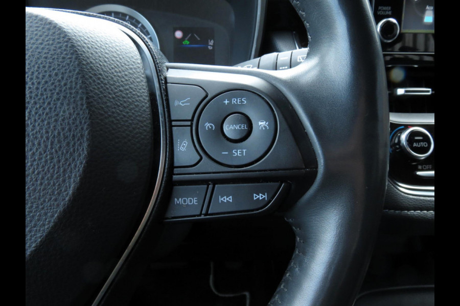 Toyota Corolla 1.8 Hybrid First Edition | STUUR+STOELVERWARMING | ADAPTIVE CRUISE CONTROL | NAVI | CAMERA | KEYLESS START | DAB+ |