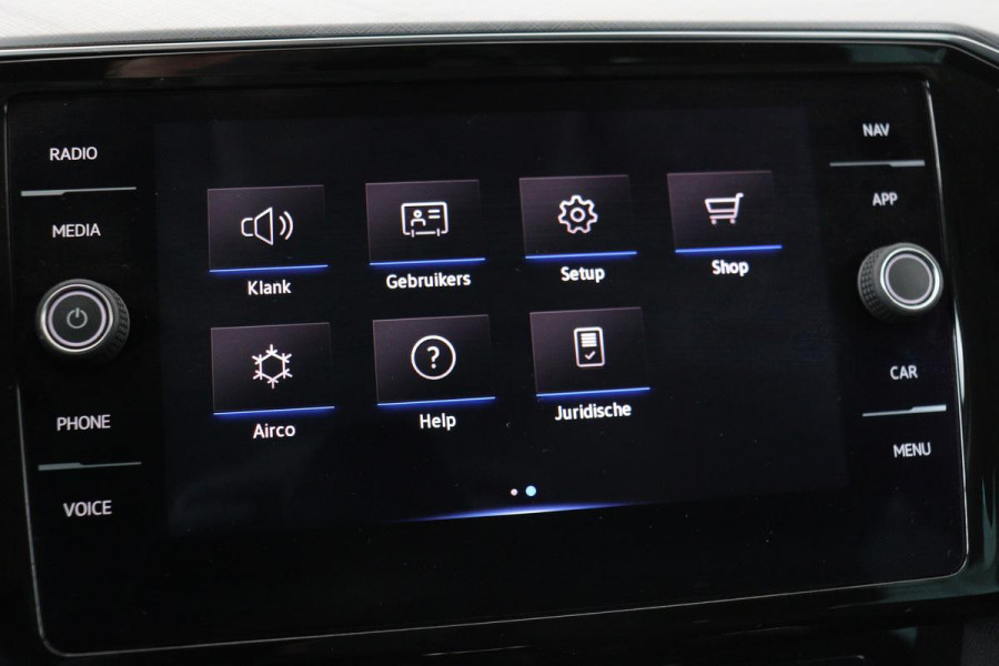 Volkswagen Passat 1.4 TSI PHEV GTE | Head-Up | Stoelverwarming | Camera | Adaptive cruise | Massage | Side Assist | Carplay | Matrix LED | Achterbankverwarming | Navigatie
