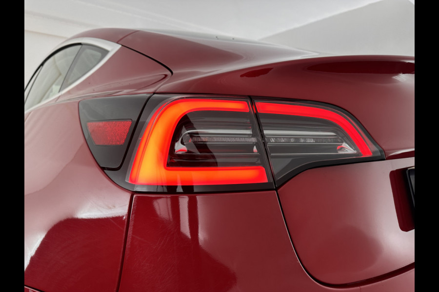 Tesla Model 3 Standard RWD Plus 60 kWh [ 3-Fase ] (INCL-BTW) Aut. *PANO | AUTO-PILOT | NAPPA-LEATHER | KEYLESS | FULL-LED | MEMORY-PACK | SURROUND-VIEW | DAB | CARPLAY | DIGI-COCKPIT | LANE-ASSIST | COMFORT-SEATS | 18"ALU*