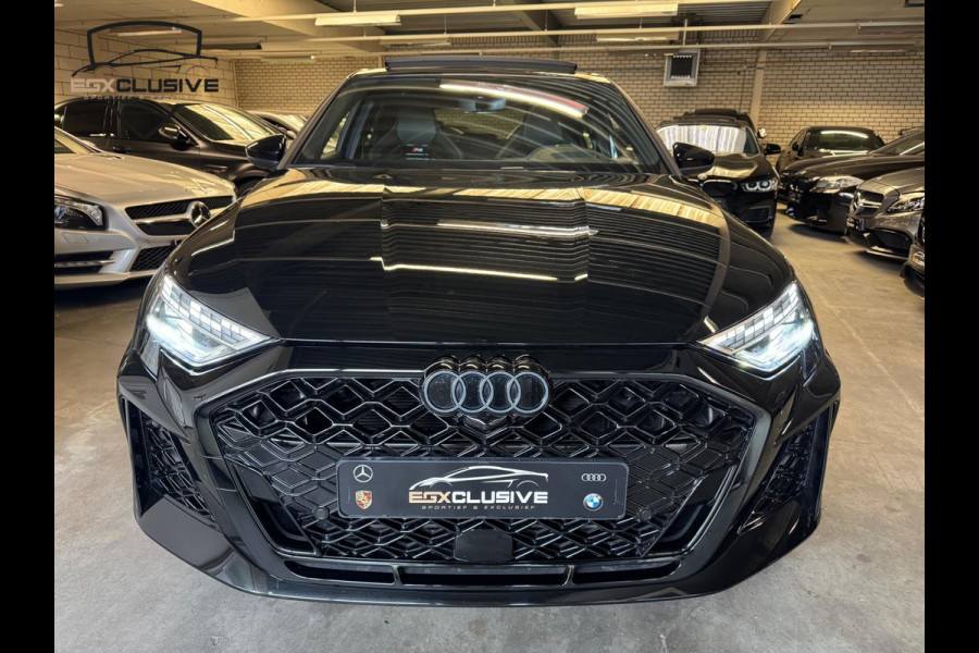 Audi RS3 Sportback 2.5 TFSI Quattro 2025 RS Zetels/Hulk/Pano/Sonos/Carbon/HUD/Blindspot