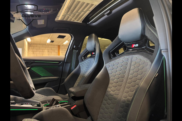 Audi RS3 Sportback 2.5 TFSI Quattro 2025 RS Zetels/Hulk/Pano/Sonos/Carbon/HUD/Blindspot