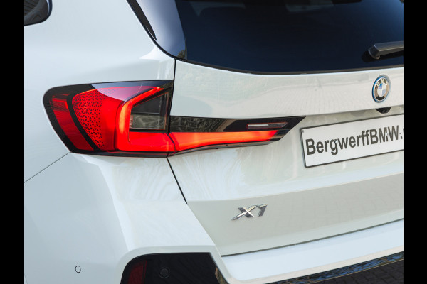 BMW X1 xDrive30e M-Sport - Driving Ass Prof - Trekhaak - Harman Kardon