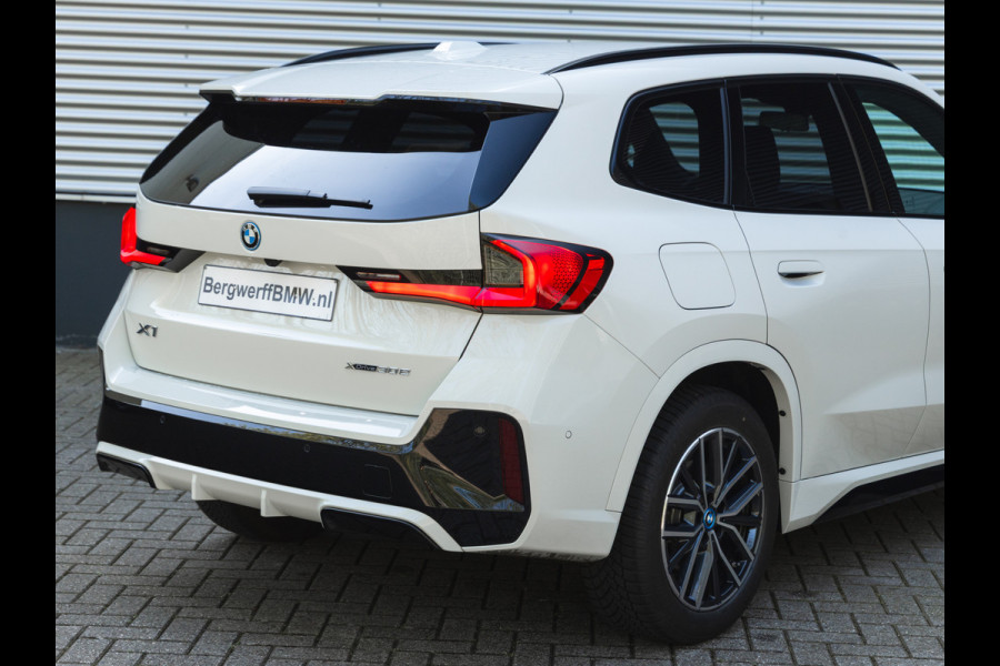 BMW X1 xDrive30e M-Sport - Driving Ass Prof - Trekhaak - Harman Kardon