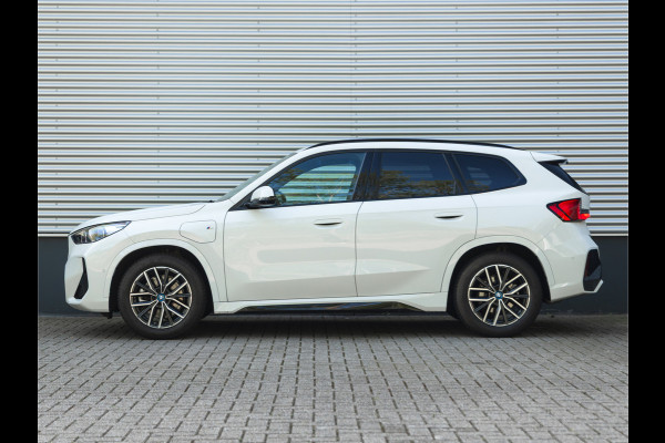 BMW X1 xDrive30e M-Sport - Driving Ass Prof - Trekhaak - Harman Kardon