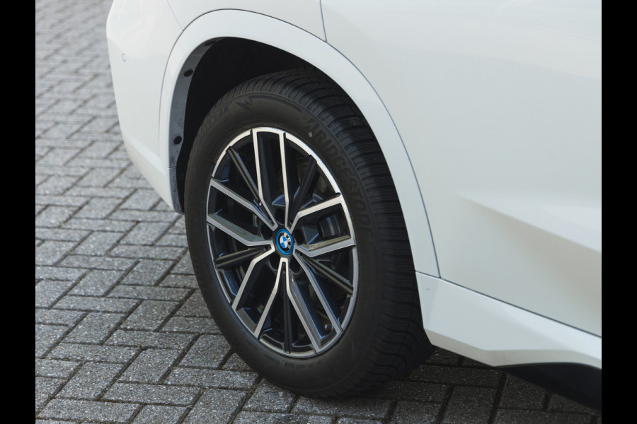 BMW X1 xDrive30e M-Sport - Driving Ass Prof - Trekhaak - Harman Kardon