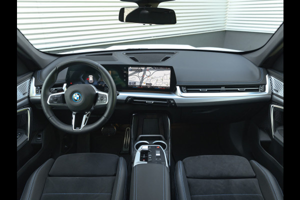 BMW X1 xDrive30e M-Sport - Driving Ass Prof - Trekhaak - Harman Kardon