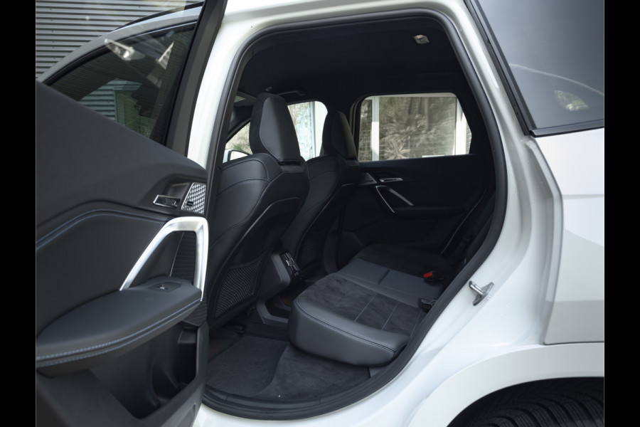 BMW X1 xDrive30e M-Sport - Driving Ass Prof - Trekhaak - Harman Kardon