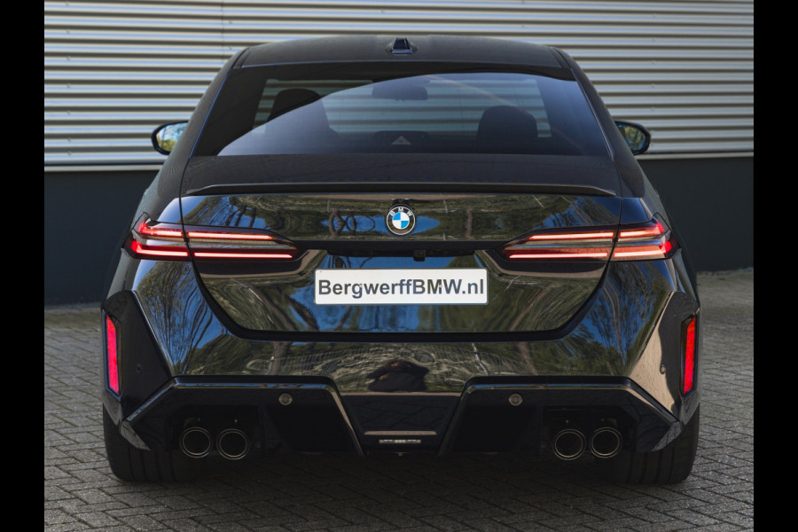BMW 5 Serie M5 - Carbon Brakes - Full-Option