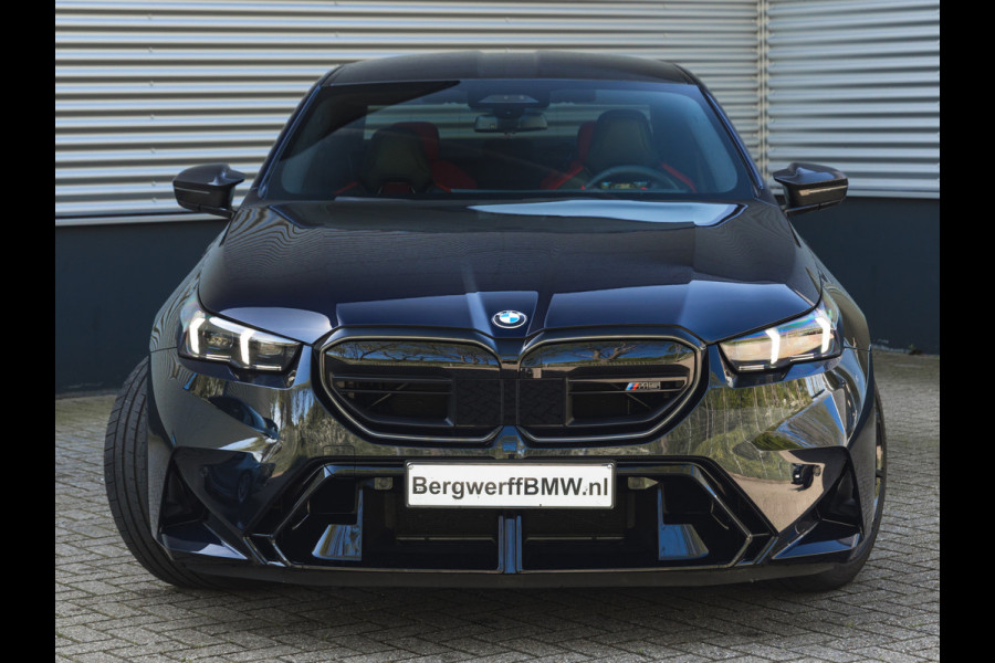 BMW 5 Serie M5 - Carbon Brakes - Full-Option