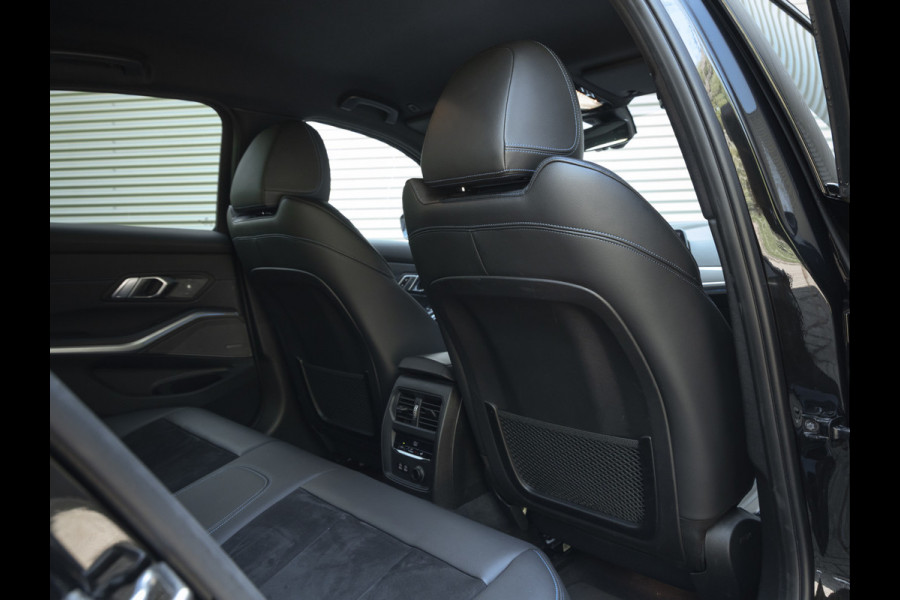 BMW 3-serie 330e M-Sport - Harman Kardon - Camera - Driving Assistant - 19 inch