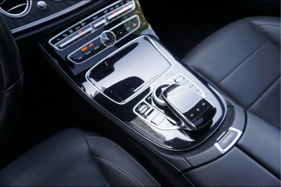 Mercedes-Benz E-Klasse 350 Premium Plus Exclusive Night | Sfeerverlichting | 360 | Stoelen met MEMORY/ VERWAMING/ KOELING | Geperforeerd leer | Panoramadak