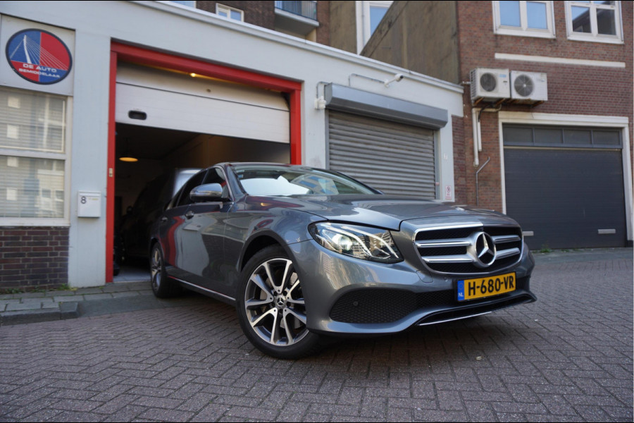 Mercedes-Benz E-Klasse 350 Premium Plus Exclusive Night | Sfeerverlichting | 360 | Stoelen met MEMORY/ VERWAMING/ KOELING | Geperforeerd leer | Panoramadak