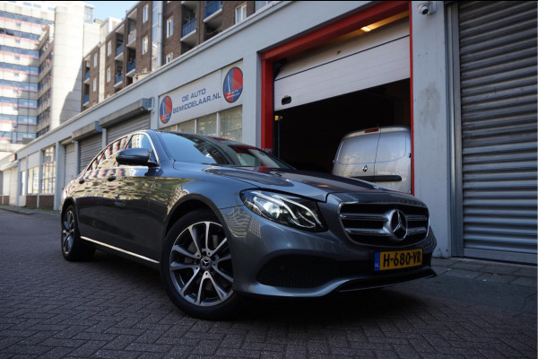 Mercedes-Benz E-Klasse 350 Premium Plus Exclusive Night | Sfeerverlichting | 360 | Stoelen met MEMORY/ VERWAMING/ KOELING | Geperforeerd leer | Panoramadak