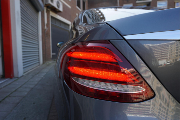 Mercedes-Benz E-Klasse 350 Premium Plus Exclusive Night | Sfeerverlichting | 360 | Stoelen met MEMORY/ VERWAMING/ KOELING | Geperforeerd leer | Panoramadak