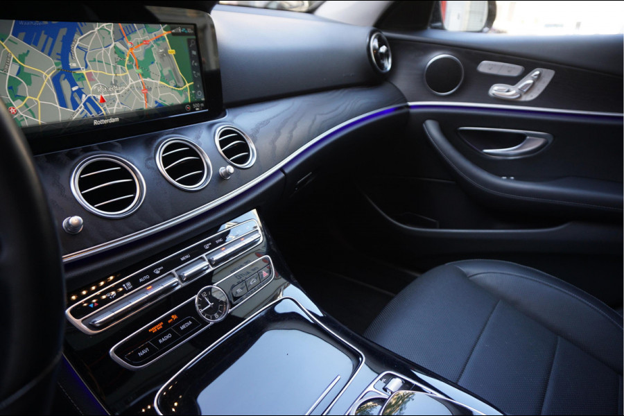 Mercedes-Benz E-Klasse 350 Premium Plus Exclusive Night | Sfeerverlichting | 360 | Stoelen met MEMORY/ VERWAMING/ KOELING | Geperforeerd leer | Panoramadak