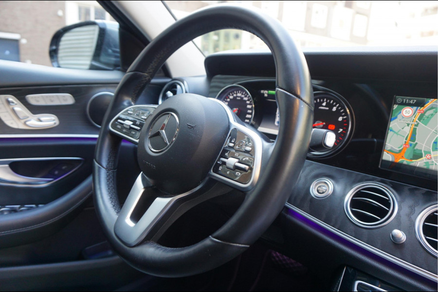 Mercedes-Benz E-Klasse 350 Premium Plus Exclusive Night | Sfeerverlichting | 360 | Stoelen met MEMORY/ VERWAMING/ KOELING | Geperforeerd leer | Panoramadak