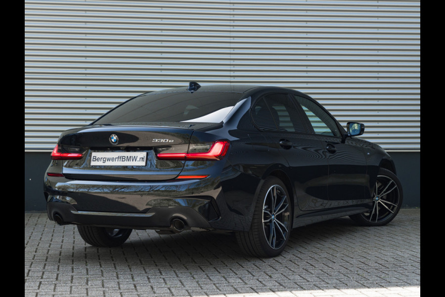 BMW 3-serie 330e M-Sport - Harman Kardon - Camera - Driving Assistant - 19 inch