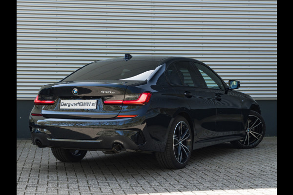 BMW 3-serie 330e M-Sport - Harman Kardon - Camera - Driving Assistant - 19 inch