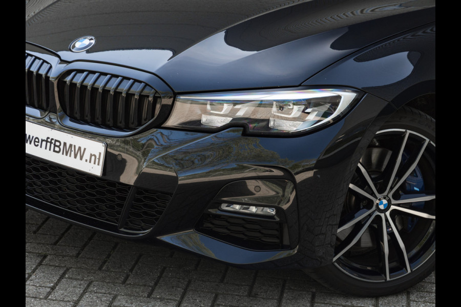 BMW 3-serie 330e M-Sport - Harman Kardon - Camera - Driving Assistant - 19 inch