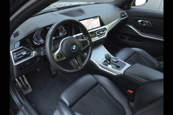 BMW 3-serie 330e M-Sport - Harman Kardon - Camera - Driving Assistant - 19 inch