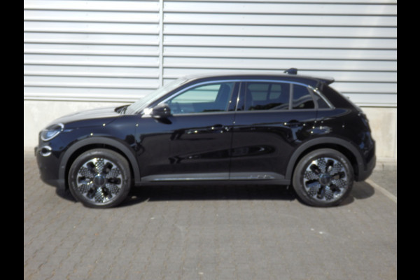 Fiat 600 1.2 Hybrid | La Prima | Leder | Massagestoelen | Camera |