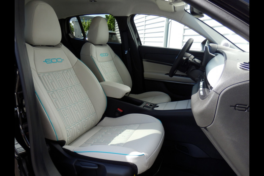 Fiat 600 1.2 Hybrid | La Prima | Leder | Massagestoelen | Camera |