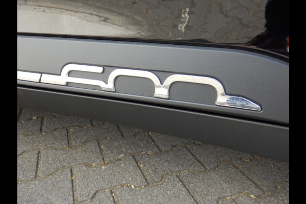 Fiat 600 1.2 Hybrid | La Prima | Leder | Massagestoelen | Camera |