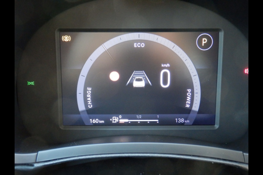 Fiat 600 1.2 Hybrid | La Prima | Leder | Massagestoelen | Camera |