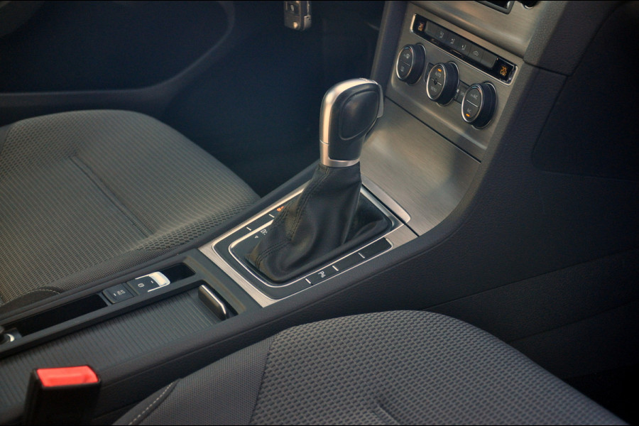 Volkswagen GOLF Variant 1.0 TSI Comfortline Automaat | Clima | PDC | Nette staat!