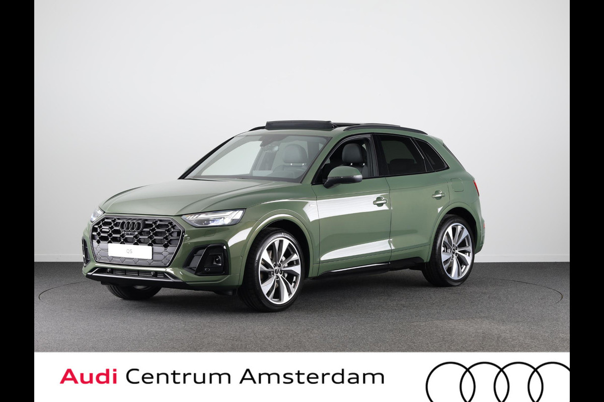 Audi Q5 S edition Competition 50 TFSI e 220 kW / 299 PK SU panoramadak, adaptive airsuspension, comfortsleutel, optiekpakket zwart plus, assistentiepakket parking Audi Q5 S edition Competition 50 TFSI e 220 kW / 299 PK SU panoramadak, adaptive airsuspension, comfortsleutel, optiekpakket zwart plus, assistentiepakket parking