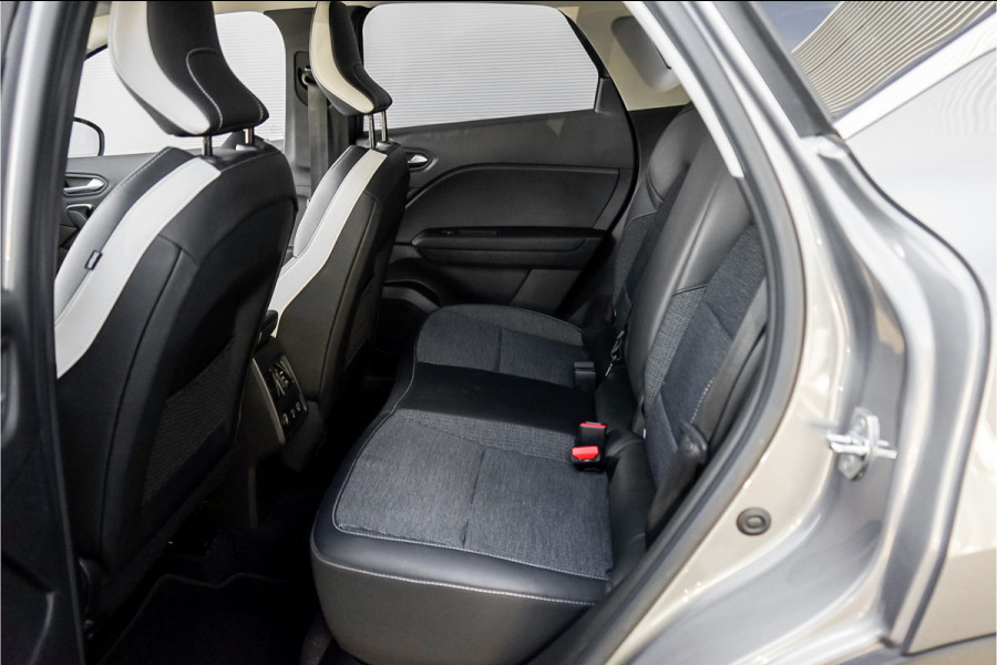 Renault Captur 1.6 E-Tech plug-in hybrid 160 Techno Camera LED