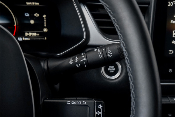 Renault Captur 1.6 E-Tech plug-in hybrid 160 Techno Camera LED