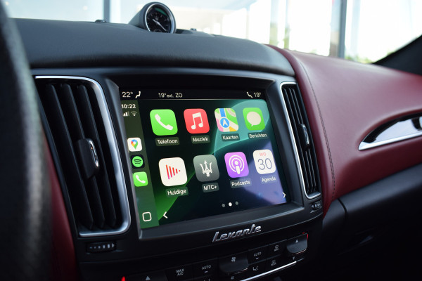Maserati Levante 3.0 V6 S AWD GranLusso | Pano | H/K | Apple CarPlay | Luchtvering
