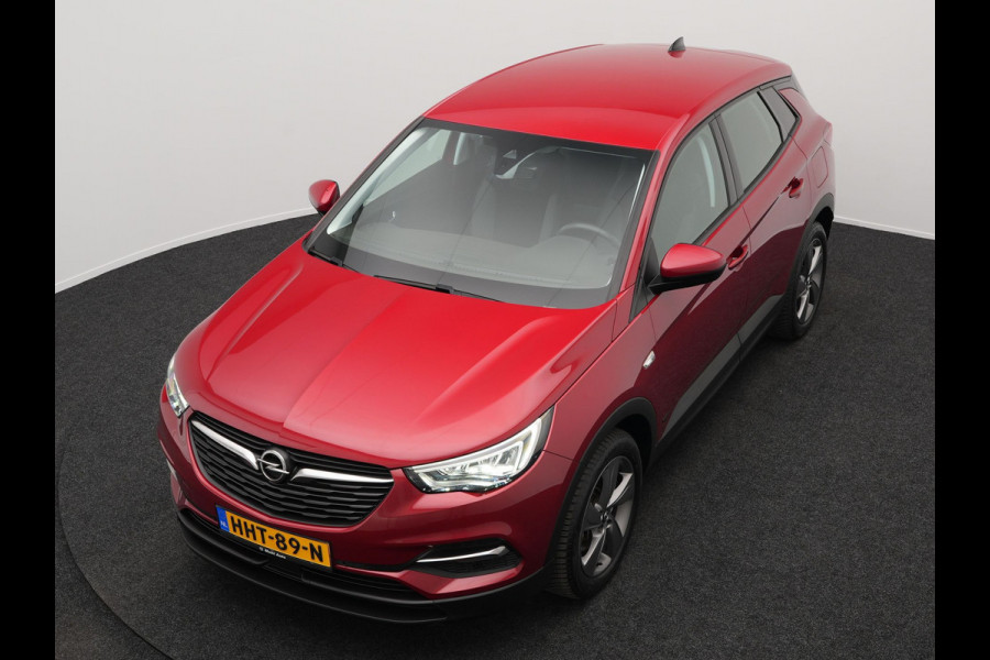 Opel Grandland X 1.6 Turbo Hybrid Elegance Plug In Hybrid 225 pk PHEV | Trekhaak Afn. | Camera | Stoelverwarming | 18"L.M | Apple Carplay | DAB | Navi Full Map |
