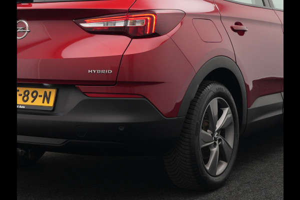 Opel Grandland X 1.6 Turbo Hybrid Elegance Plug In Hybrid 225 pk PHEV | Trekhaak Afn. | Camera | Stoelverwarming | 18"L.M | Apple Carplay | DAB | Navi Full Map |