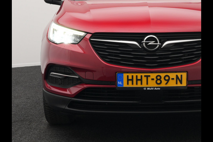Opel Grandland X 1.6 Turbo Hybrid Elegance Plug In Hybrid 225 pk PHEV | Trekhaak Afn. | Camera | Stoelverwarming | 18"L.M | Apple Carplay | DAB | Navi Full Map |