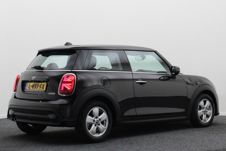 MINI Mini 1.5 Cooper Essential Automaat LED, Airco, LM Wielen, Elektr. Pakket