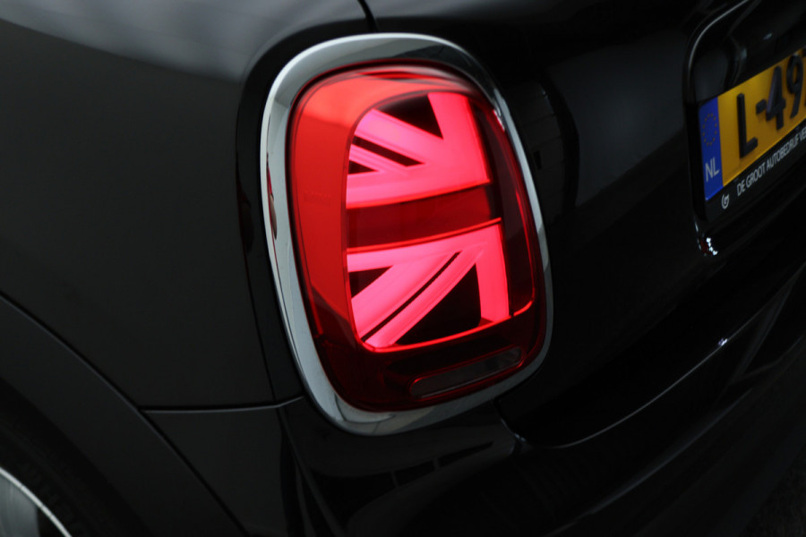 MINI Mini 1.5 Cooper Essential Automaat LED, Airco, LM Wielen, Elektr. Pakket