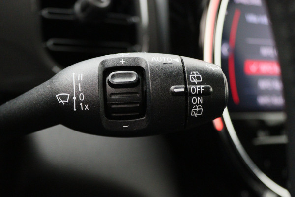 MINI Mini 1.5 Cooper Essential Automaat LED, Airco, LM Wielen, Elektr. Pakket