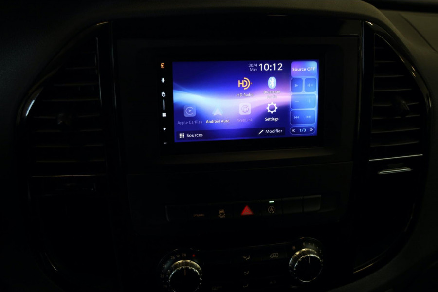 Mercedes-Benz Vito 124 CDI TOURER AUT DUBBELE CAB LED 237PK 5 PERS NAVI BLIS CLIMA CRUISE CONTROL LEASE V/A €144 P.M. INRUIL MOG
