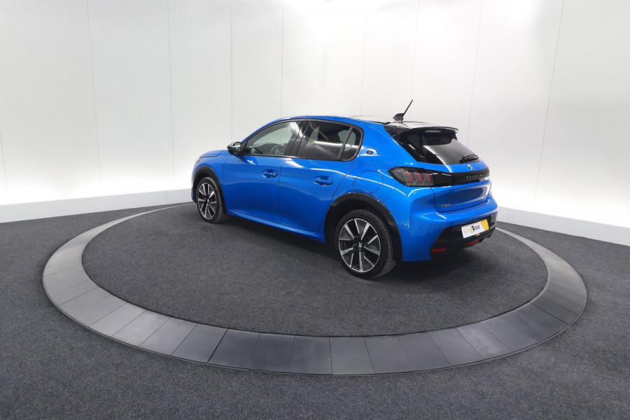 Peugeot e-208 EV GT Pack 50 kWh | 3 Fase | Camera | Panoramadak | Dodehoekdetectie | Apple Carplay