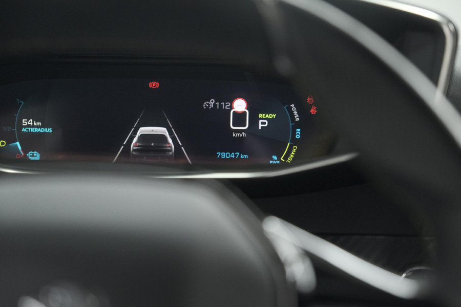 Peugeot e-208 EV GT Pack 50 kWh | 3 Fase | Camera | Panoramadak | Dodehoekdetectie | Apple Carplay