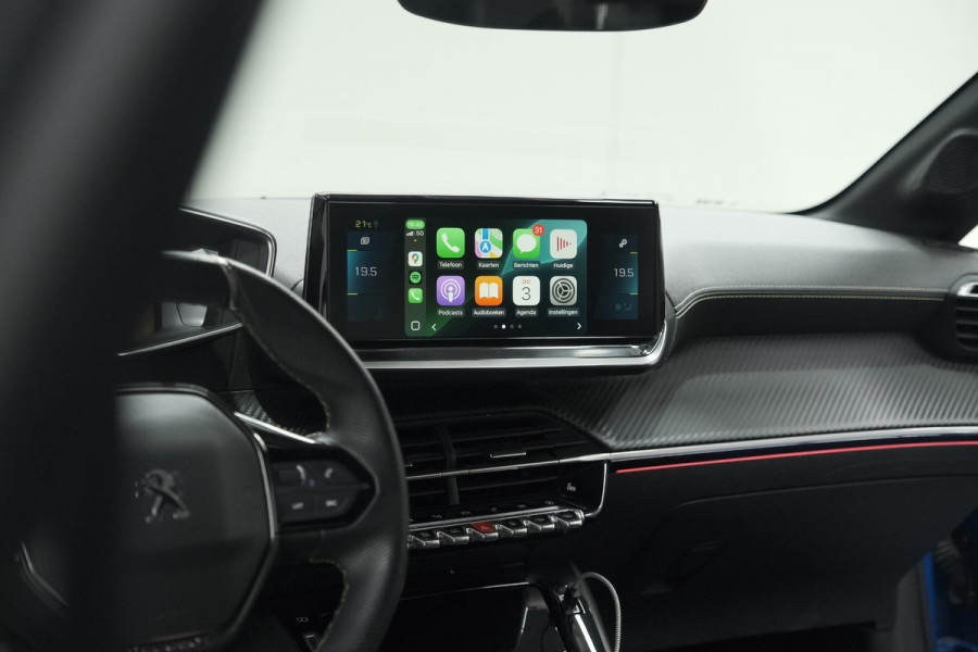 Peugeot e-208 EV GT Pack 50 kWh | 3 Fase | Camera | Panoramadak | Dodehoekdetectie | Apple Carplay