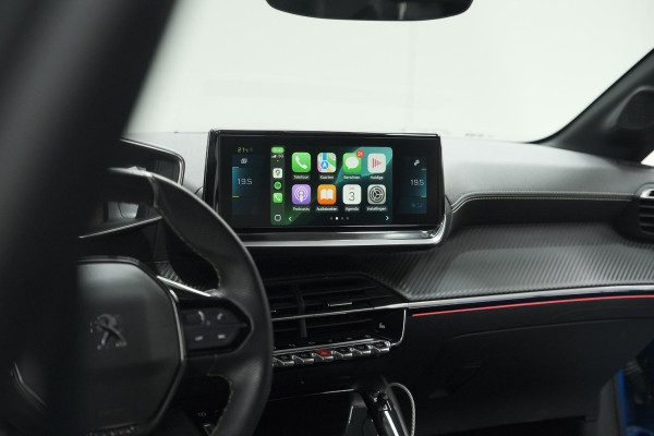 Peugeot e-208 EV GT Pack 50 kWh | 3 Fase | Camera | Panoramadak | Dodehoekdetectie | Apple Carplay